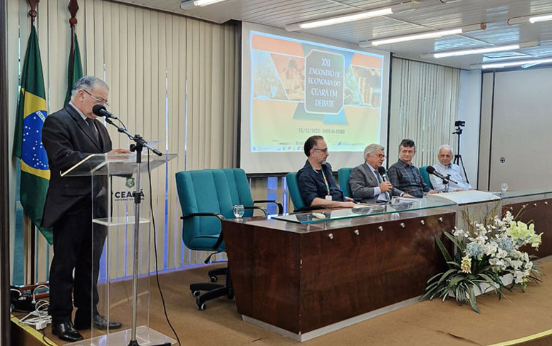 Ipece premia vencedores do XXIº Encontro de Economia do Ceará em Debate