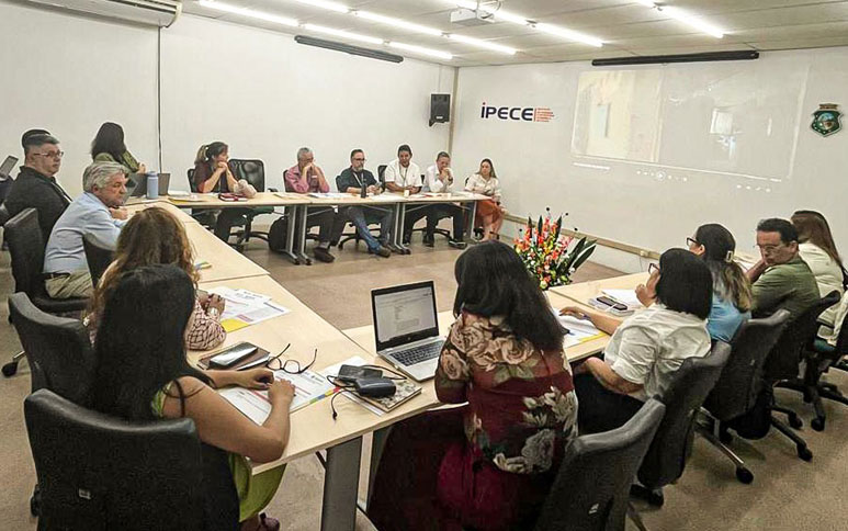 Ipece e Seplag realizam primeira reunião de 2026 da comissão de indicadores do Programa Ceará Sem Fome